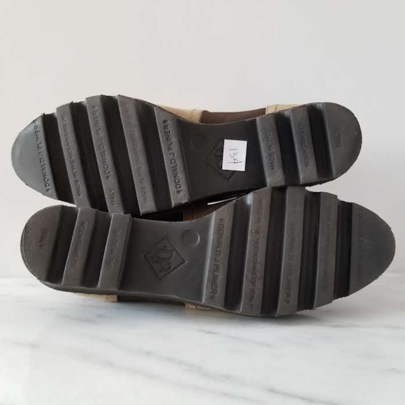 DONALD J PLINER Ankle Chelsea Boot Tan Suede Brown - Picture 8 of 8